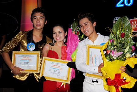 Sao Mai hay Sao... sắp lặn?