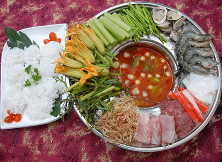 Tản mạn lẩu Sài Gòn