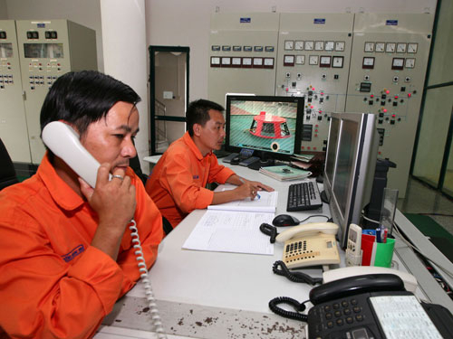 Mánh khóe tăng giá điện