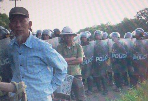 Cách nào giải tỏa bức xúc người dân trong bồi thường đất?