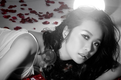 Người đẹp thỏ thẻ: “Em thích làm nghệ thuật”