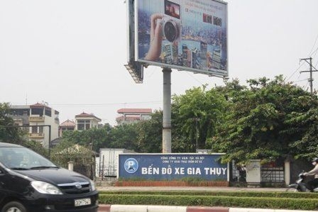 'Xén công viên làm bãi xe': Rà soát lại!