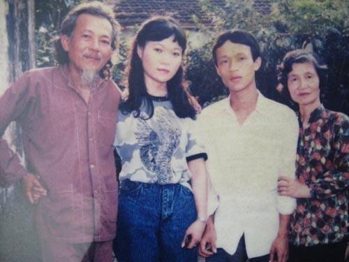 Người đàn bà đau khổ và hạnh phúc bên Phùng Quán