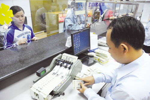 Dọn nợ xấu ngân hàng