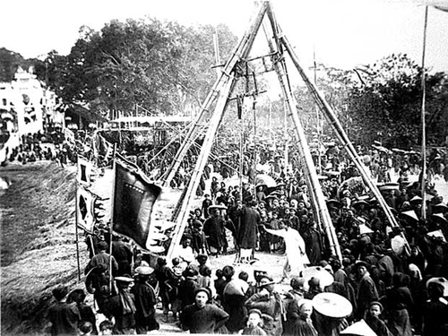 Tết vẫn chuyện tết...