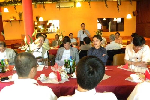 Thành lập hiệp hội doanh nhân Việt Nam ở nước ngoài