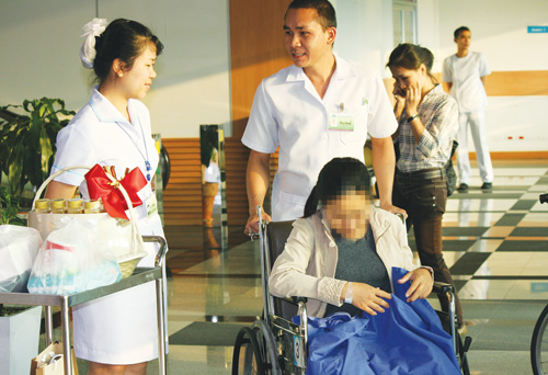 Số phận những đứa trẻ được đẻ thuê