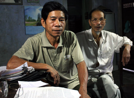 Người lở loét, cây chết mòn vì bụi xi măng