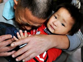 Trung Quốc: Giải cứu 24 ngàn phụ nữ và trẻ em bị bắt cóc trong năm 2011