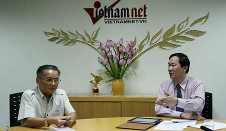 "Việc nước mà dân không biết thì không thể dân chủ được"