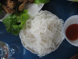 Dẻo thơm bún Phú Đô Hà Thành