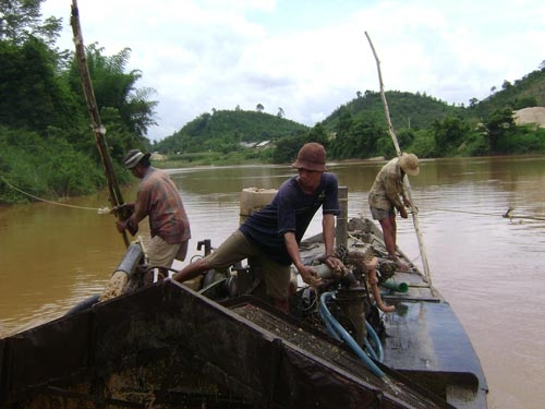 Vườn Quốc gia Cát Tiên bị "tấn công"