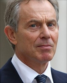 Tony Blair tiếp tục ra điều trần