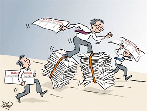 Công chức sống bằng gì?