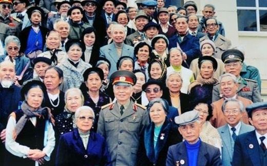 Võ Nguyên Giáp: Nhà chính trị đi trước nhà quân sự