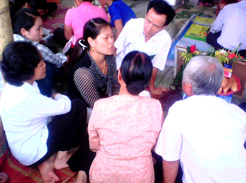 Thế giới ma quỷ ở “trung tâm tìm mộ”