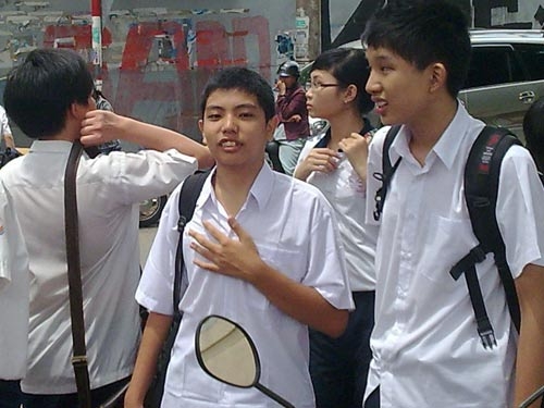 Luyện “gà chọi”?