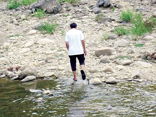 Gần 30 năm tìm kho báu của Vua Hàm Nghi: Nguyễn Hồng Công "đã chạm vào cửa kho báu"?