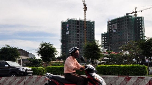 Mua nhà: sốt ruột chờ vốn rẻ