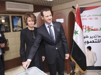 Báo chí Anh Quốc tiết lộ nhiều thư điện tử về đời tư gia đình Assad
