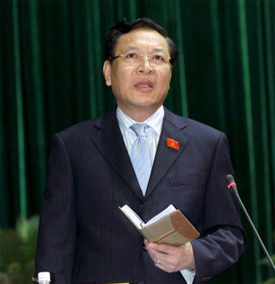 Xin “khất”, “tiếp thu” và... “sẽ có giải pháp”