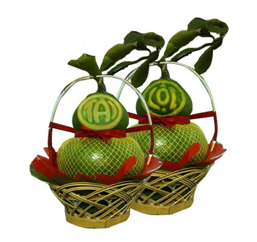 Thủ đô rực sắc hoa xuân, tràn ngập hoa quả lạ