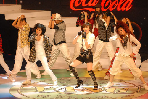 Bàn về hát nhép