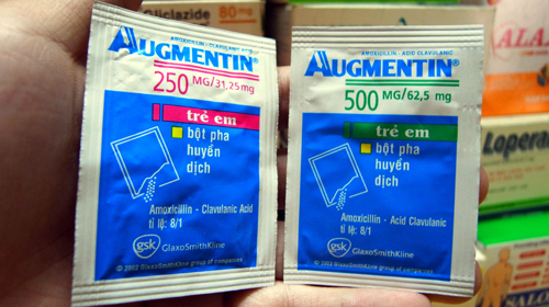 Hóa chất gây dậy thì sớm