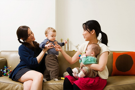 Khóc dở, mếu dở vì... nói nhịu