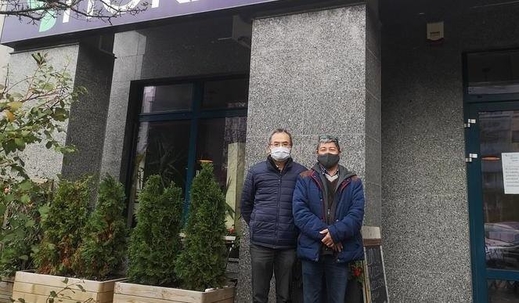 Các y bác sỹ lại nhận được được sự hỗ trợ về ẩm thực một lần nữa. Người Việt Nam tại Ba Lan đã trở lại với chiến dịch.