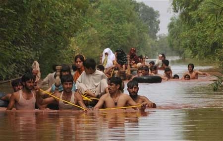 Tổng thư ký LHQ thị sát lũ lụt ở Pakistan