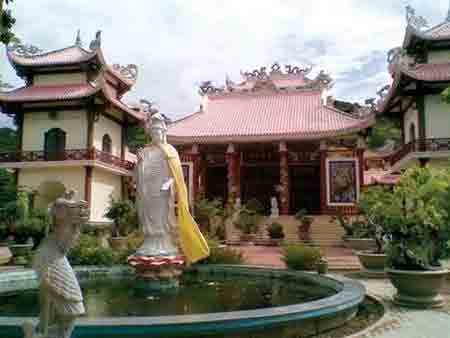 Chùa Ông Núi, cảnh đẹp Bình Định