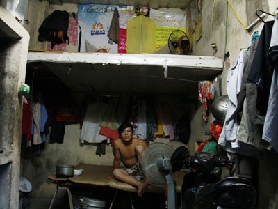 'Làng' bán sức giữa Thủ đô