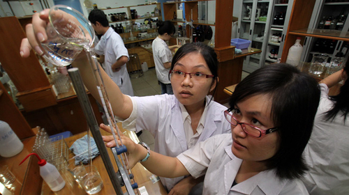 Đầu tư cào bằng cản trở giáo dục đại học