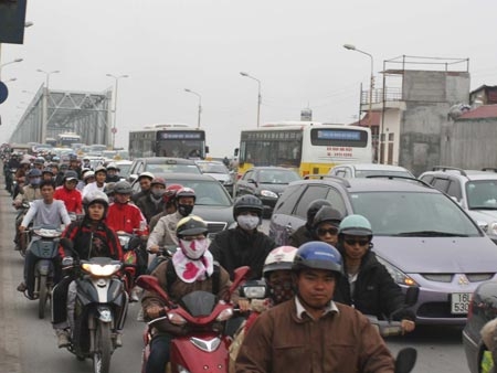 Ùn tắc giao thông ở các cửa ngõ đô thị