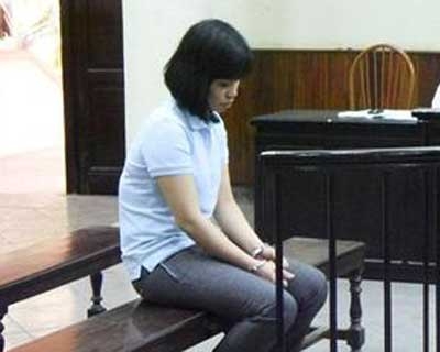 Mất hàng chục tỷ đồng vì ham cổ phiếu giá gốc