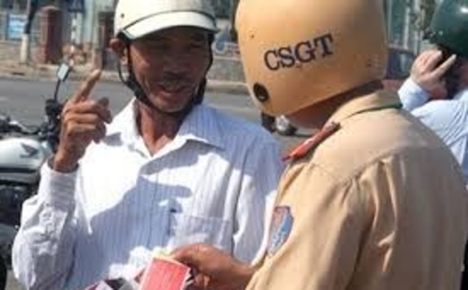 Sức mạnh của phản biện xã hội