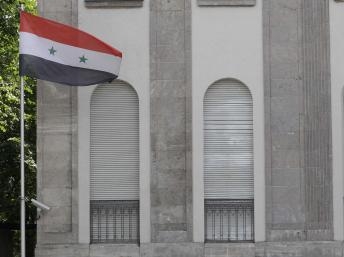 Các nước Tây phương trục xuất đại sứ Syria sau vụ thảm sát Houla