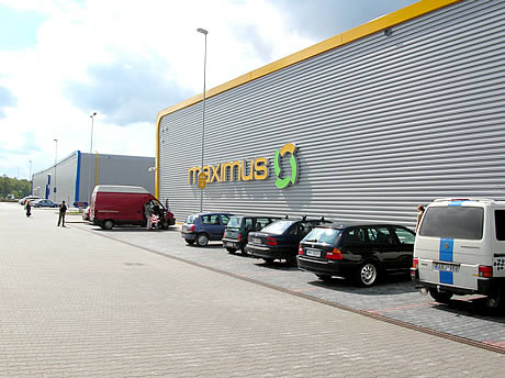 Giải pháp nào cho bà con Việt Nam buôn bán trong TT Maximus?