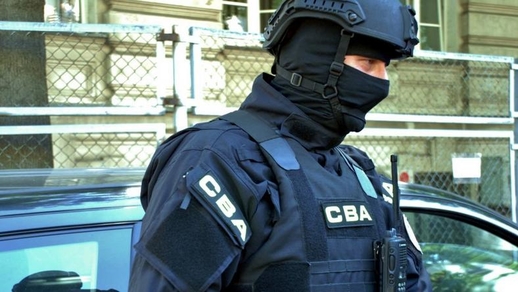 Kẻ môi giới đã chuyển số tiền hơn 110 triệu złoty ra khỏi Ba Lan. Hậu trường của một quá trình tội phạm