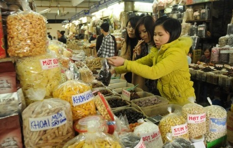 Về quê, ra chợ đầu mối sắm tết tiết kiệm