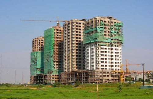 Bộ trưởng Xây dựng: Phải cứu...bất động sản!