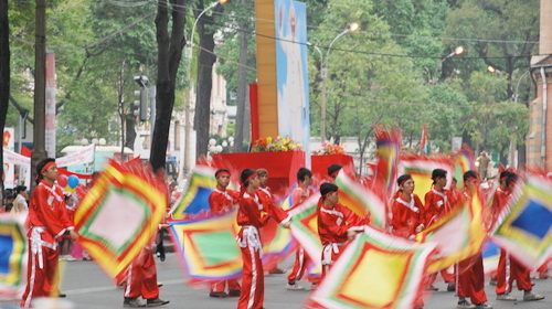 Diễu binh, diễu hành mừng ngày đất nước thống nhất