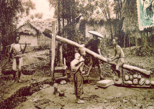 Nghề giấy vùng Bưởi: Ông tổ không có miếu thờ, văn bia