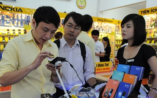 Khó khăn dân Việt 'tiêu' hàng tỷ USD cho hàng hiệu