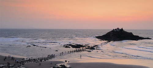 Những địa danh nổi tiếng Việt Nam giống nước ngoài