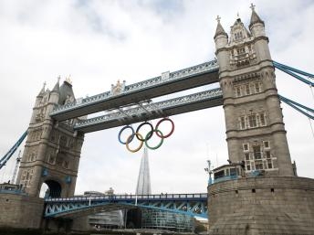 Dân Luân Đôn phản đối kế hoạch đặt tên lửa trên nóc nhà để bảo vệ Olympic
