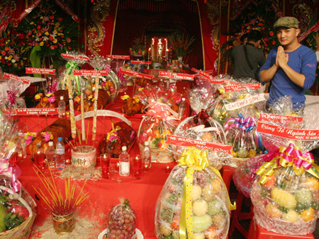 Nghệ sĩ “kiêng kỵ”