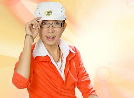 Những chiêu “đu dây điện” để nổi tiếng của showbiz Việt