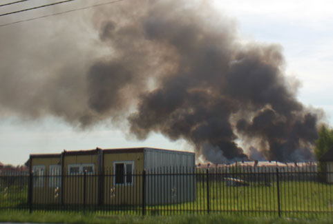 Cận cảnh vụ hỏa hoạn kinh hoàng ở khu kho tàng, văn phòng, nhà ở BIZNES PARK